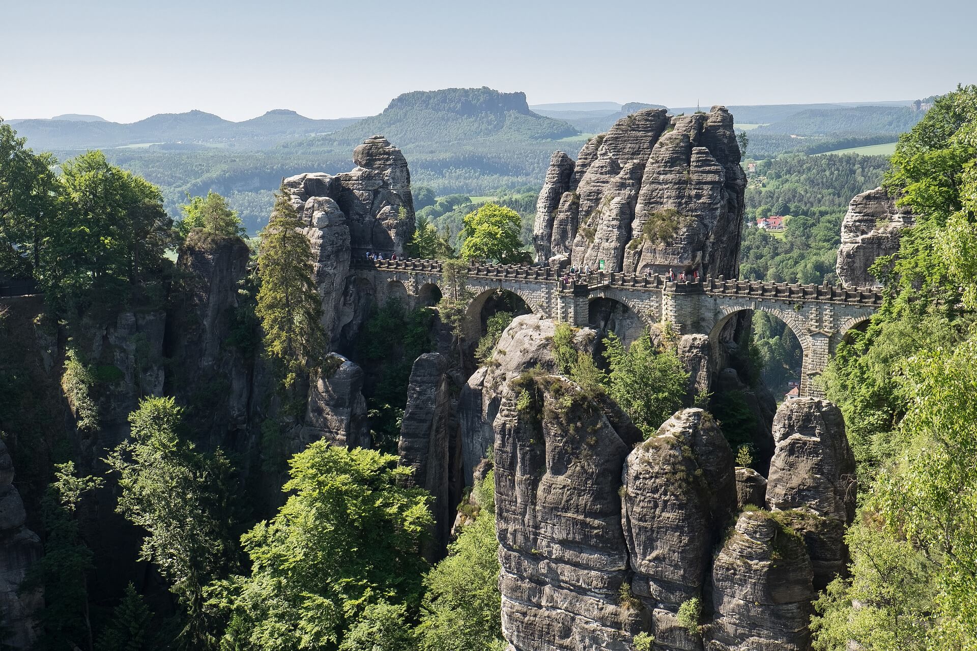 Ferien Sachsen 2023: Alle Ferien und Feiertage im Überblick!
